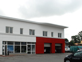 Rewitalizacja salonu Citroen w Wieluniu.
Fasada wentylowana z kompozytu.